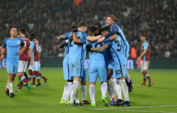 浓眉：弗拉格在琢磨如何在高压下打好球，把球稳稳传给队友