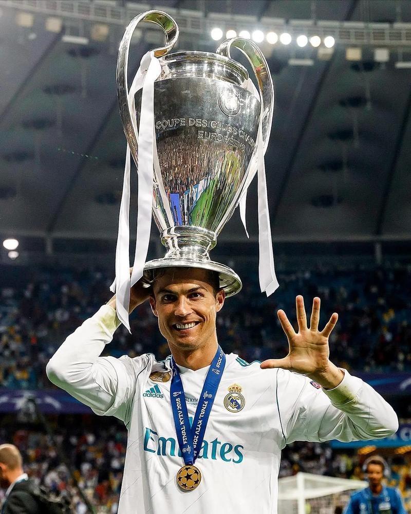 英超第19轮裁判选派：达伦·英格兰执法阿森纳vs维拉榜首大战（英超第19轮裁判安排：达伦·英格兰吹罚阿森纳对阵维拉榜首之战）