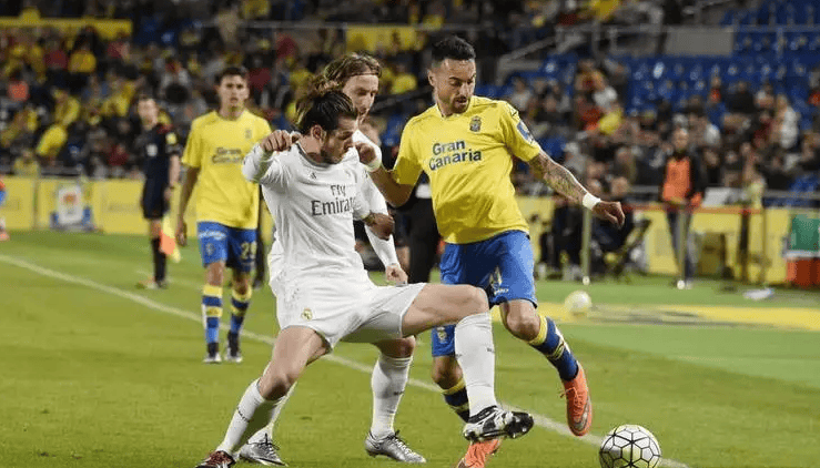 大罗：我告诉内马尔世界杯前一年只能训练、吃饭和睡觉