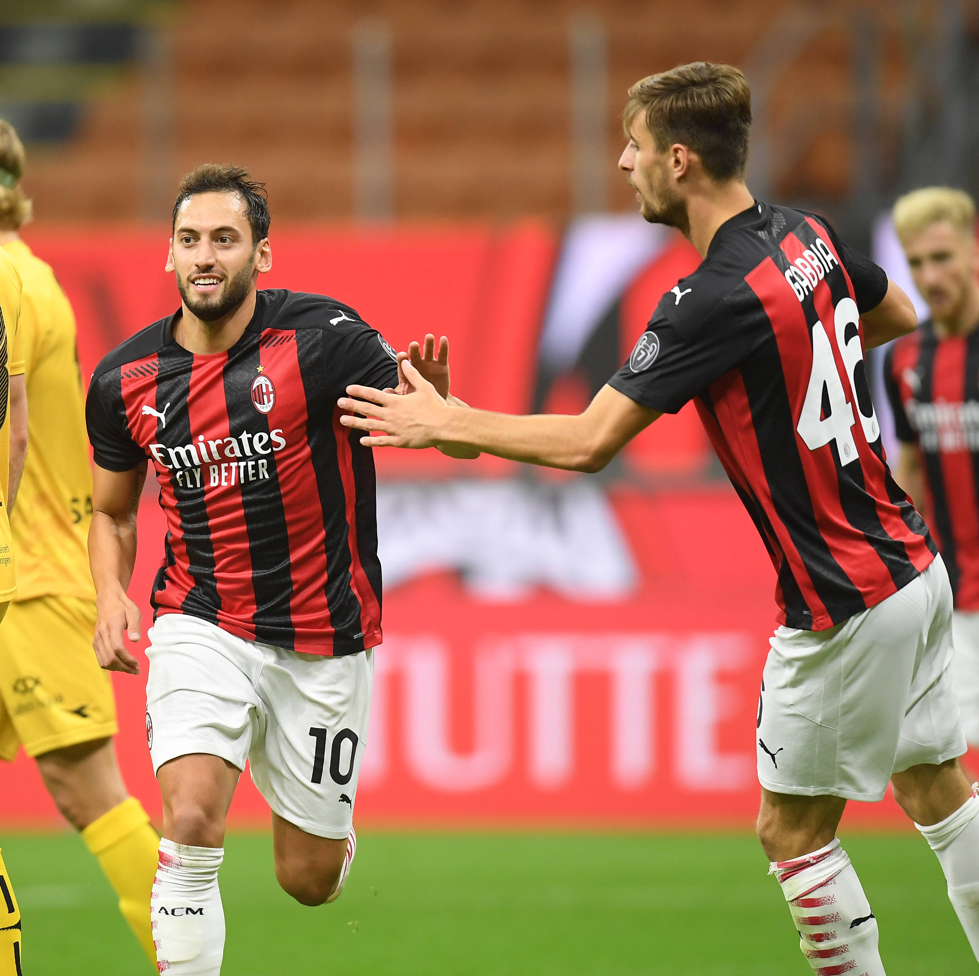 媒体人：亚泰每年差旅费很高，给外援交税也是非常沉重的负担